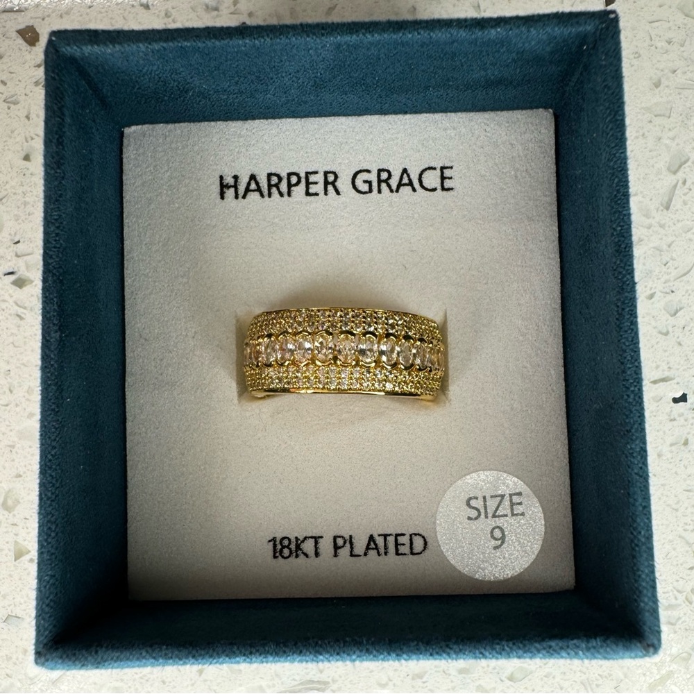 18KT GOLD PLATED FILIGREE RING WITH ZIRCONIAS - Picture 12 of 16